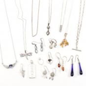 COLLECTION OF SILVER & GEM SET JEWELLERY