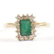 HALLMARKED 9CT GOLD CHRYSOPRASE & CZ RING