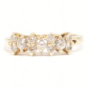 HALLMARKED 14CT GOLD & CUBIC ZIRCONIA CLUSTER RING