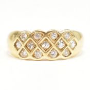 HALLMARKED 9CT GOLD & DIAMOND LATTICE BAND RING