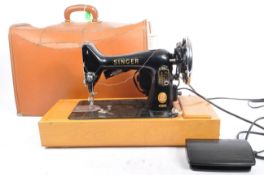 VINTAGE MID CENTURY SINGER MODEL 99K SEWING MACHINE