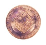 SECOND WORLD WAR GERMAN NATIONAL YOUNG WOMENS WORK SERVICE BADGE