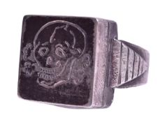 WWII SECOND WORLD WAR GERMAN BESPOKE MADE RING WITH PILL COMPARTMENT