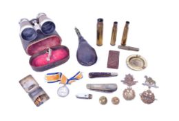 COLLECTION OF ASSORTED MILITARIA