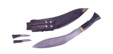 EARLY 20TH CENTURY NEPALESE KUKRI KNIFE
