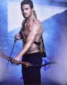 STEPHEN AMELL - ARROW - AUTOGRAPHED 8X10