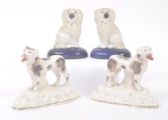 CHELSEA PORCELAIN WORKS - PAIR OF 18TH CENTURY DOGS