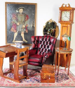 Antiques & Collectables - Furniture & Decorative Interiors