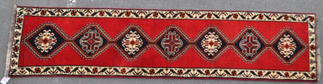 VINTAGE 20TH CENTURY SOUTH WEST PERSIAN QASHQAI RUNNER RUN