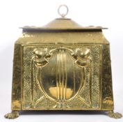 EARLY 20TH CENTURY BRASS ART NOUVEAU COAL SCUTTLE