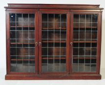 19TH CENTURY VICTORIAN TRIPLE LIBRARY BOOKCASE