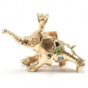HALLMARKED 9CT GOLD & GEM SET ARTICULATING ELEPHANT PENDANT