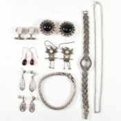 COLLECTION OF SILVER & GEM SET JEWELLERY
