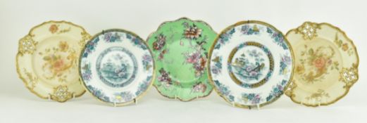 COLLECTION OF FIVE HIGH VICTORIAN CABINET PLATES