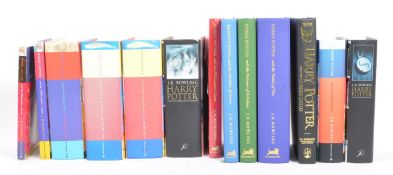 COLLECTION OF J. K . ROWLING HARRY POTTER HARD & SOFT BACK BOOKS