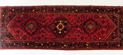 NORTH WEST PERSIAN HAMADAN RUNNER RUG