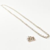 HALLMARKED SILVER GUCCI NECKLACE PENDANT & SILVER CHAIN NECKLACE