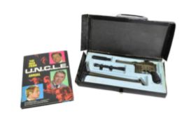 THE MAN FROM UNCLE - VINTAGE LONE STAR ATTACHE CASE SET & ANNUAL