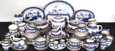 ROYAL DOULTON BOOTHS REAL OLD WILLOW - LARGE CHINA SERVICE