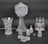 20TH CENTURY CRYSTAL CUT GLASS LAMP WITH VASE