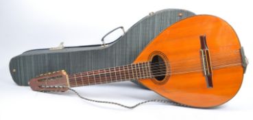 CASA GARRIDO - 1952 MODESTO BORREGUERO MANDOLIN