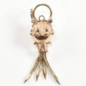 HALLMARKED 9CT GOLD ANTIQUE STYLE BAUBLE TASSEL CLASP