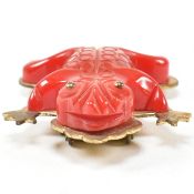 1930S BAKELITE RED FROG DRESS CLIP