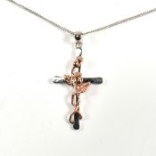 HALLMARKED SILVER & ROSE GOLD CLOGAU CROSS PENDANT NECKLACE