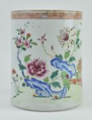 QING DYNASTY FAMILLE ROSE FLAGON 清 粉彩酒水杯