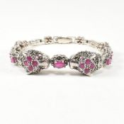 A 925 SILVER MARCASITE & RUBY SET DOUBLE PANTHER HEAD BRACELET