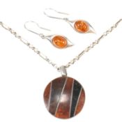 SILVER & AMBER PENDANT NECKLACE & EARRINGS