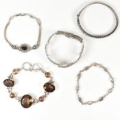 COLLECTION OF SILVER & GEM SET BRACELETS & BANGLE