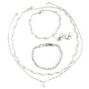 COLLECTION OF SIGNED AND CASED SWAROVSKI JEWELLERY