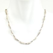 SILVER ABSTRACT TEXTURED LINK NECKLACE
