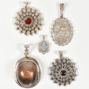 COLLECTION OF SILVER & GEM SET NECKLACE PENDANTS
