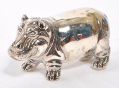 SMALL 20TH CENTURY WELL CASE SILVER HIPPO FIGURE