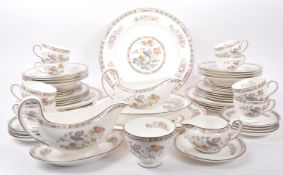 WEDGWOOD KUTANI CRANE PATTERN DINNER / TEA SERVICE