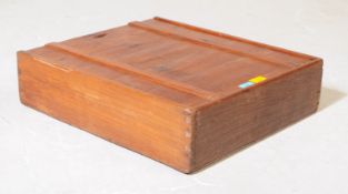 RETRO 20TH CENTURY TEAK DRINKING GLASSES CARRIER CASE