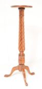 19TH CENTURY VICTORIAN MAHOGANY TORCHERE PLANT STAND