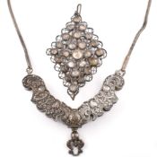 SILVER PENDANT NECKLACE & NECKLACE PENDANT
