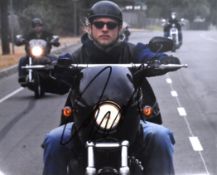 CHARLIE HUNNAM - SONS OF ANARCHY - SIGNED 8X10