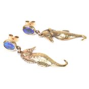 PAIR OF HALLMARKED 9CT GOLD SEAHORSE PENDANT EARRINGS