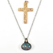 9CT GOLD CROSS PENDANT & WHITE METAL OPAL DOUBLET NECKLACE