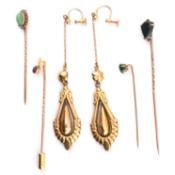 COLLECTION OF ANTIQUE JEWELLERY