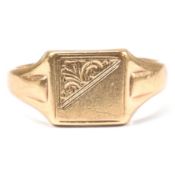 HALLMARKED 9CT GOLD SIGNET RING