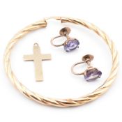 COLLECTION OF GOLD JEWELLERY