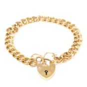 HALLMARKED 9CT GOLD CURB LINK CHAIN BRACELET WITH HEART PADLOCK CLASP