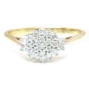 HALLMARKED 9CT GOLD & DIAMOND CLUSTER RING
