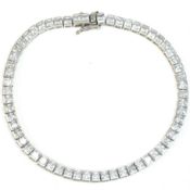 HALLMARKED 9CT WHITE GOLD & WHITE STONE LINE BRACELET