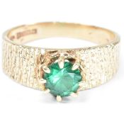 HALLMARKED 9CT GOLD & SIMULATED EMERALD RING